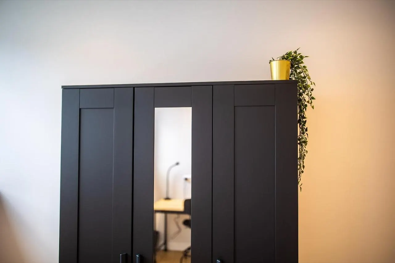 Distinct 2 Bedroom Serviced Apartment 84M2 -Vp2D- Rotterdam