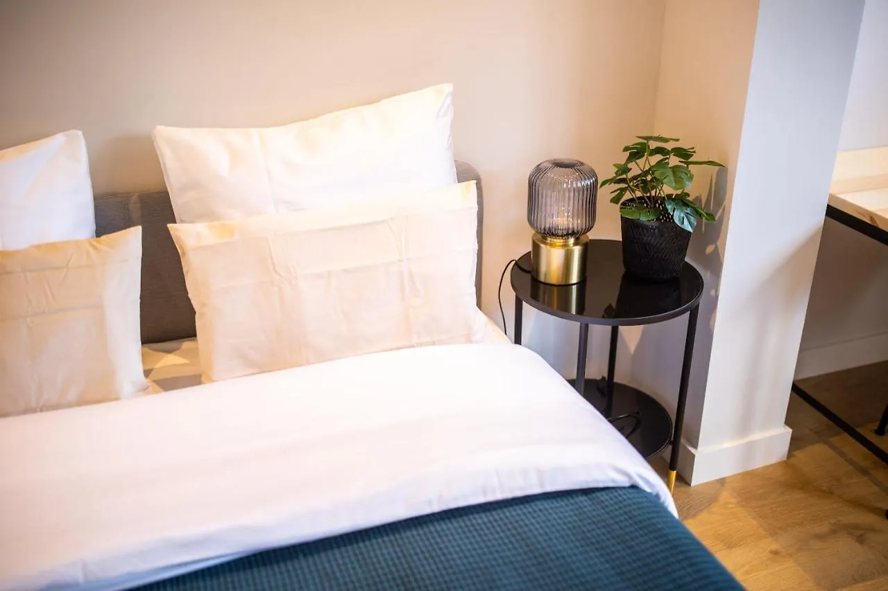Distinct 2 Bedroom Serviced Apartment 84M2 -Vp2D- Rotterdam